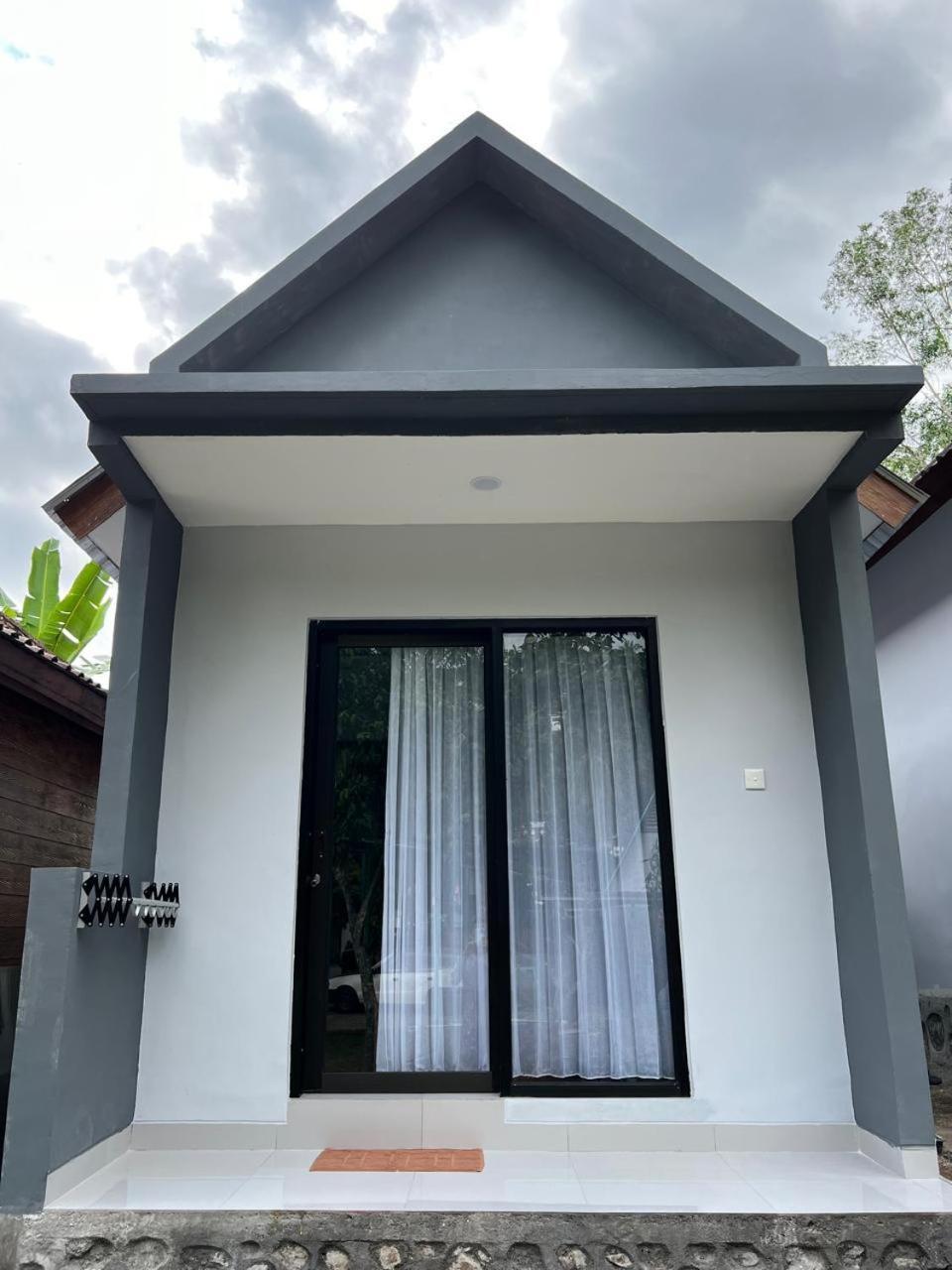 Makarma Resort Lombok Senggigi Exterior foto